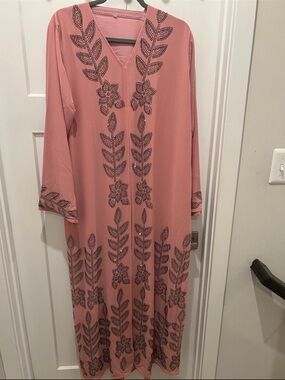 Pink Embroidered Maxi Dress - Elegant Long Sleeve Women's Dress